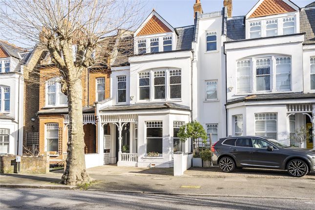 Thumbnail Detached house for sale in Kings Avenue, London