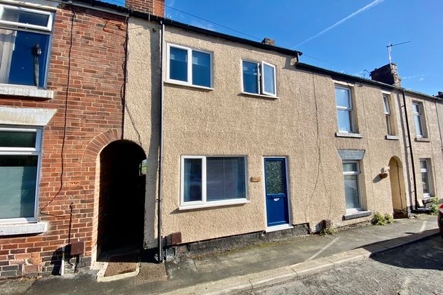 3 bed terraced house for sale in Cross London Street, New Whittington, Chesterfield S43