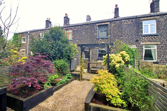 Thumbnail Cottage for sale in Bentley Lane, Bury