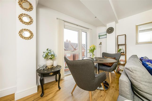 Flat for sale in Flat D, Ibex House, 166 Arthur Road, Wimbledon Park