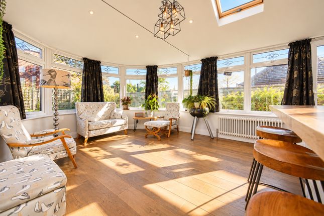 8, Cranleigh Avenue, Brighton photo 4