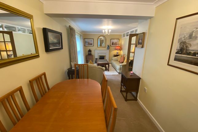30, Friary Close, Hamstead Hall Road, Birmingham photo 5