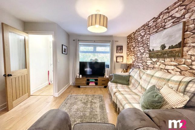 36, Railway Terrace, Abertillery photo 3