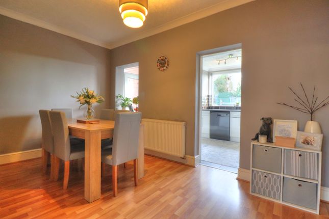31, Jean Drive, Leicester photo 3