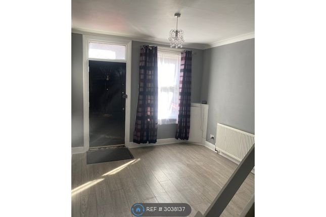 St Pauls Road, Luton Bedfordshire, Luton photo 4