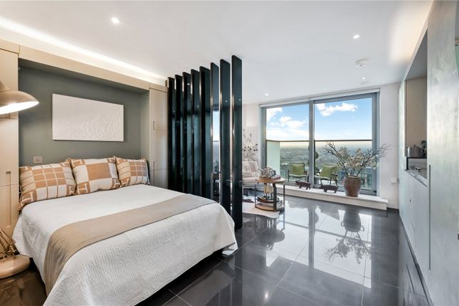 2909, 3 Pan Peninsula Square, London photo 4