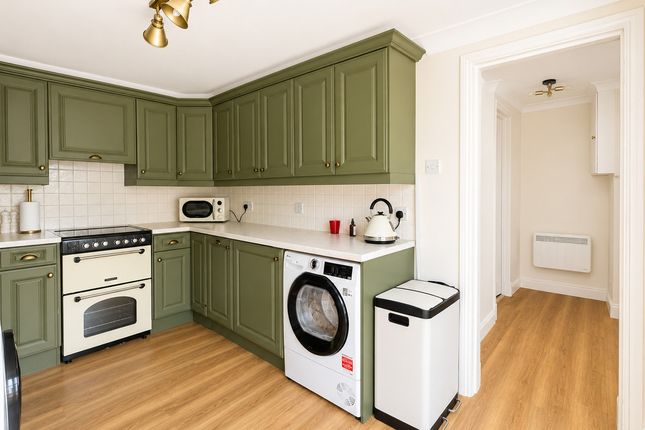 20A, East Street, Rochford photo 4
