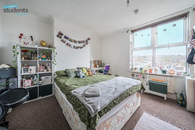 Fe310A0A-E5Ae-4F4...