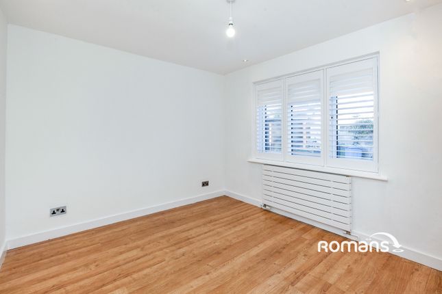 79A, Bourne Avenue, Windsor photo 3