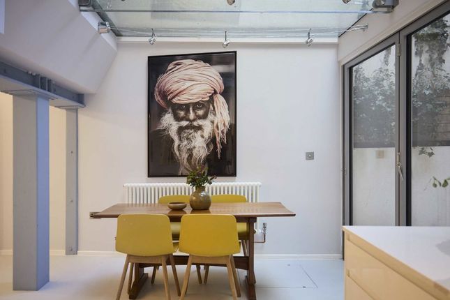 Lower Ground Floor, 112, Ladbroke Grove, London photo 3