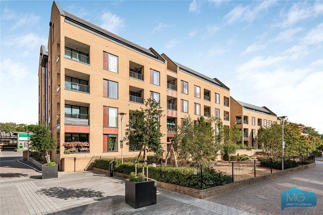 1-bed flat on Flat 16, Stanhope House, 6, Quayle Crescent, London, £300,000