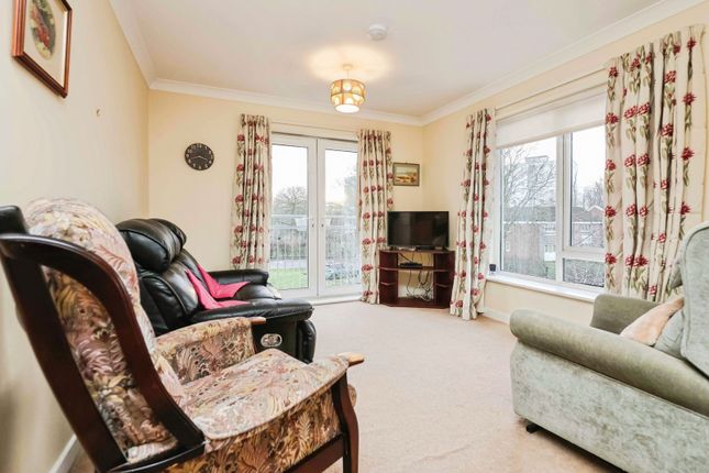 Flat 65, 300, Turves Green, West Midlands photo 2