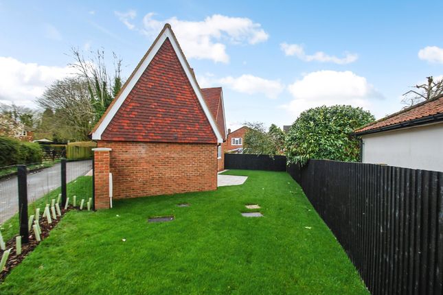 Detached house for sale in Old Hardenwaye, High Wycombe, Buckinghamshire