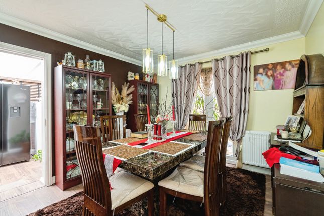 22, Dale Road, Dereham photo 4