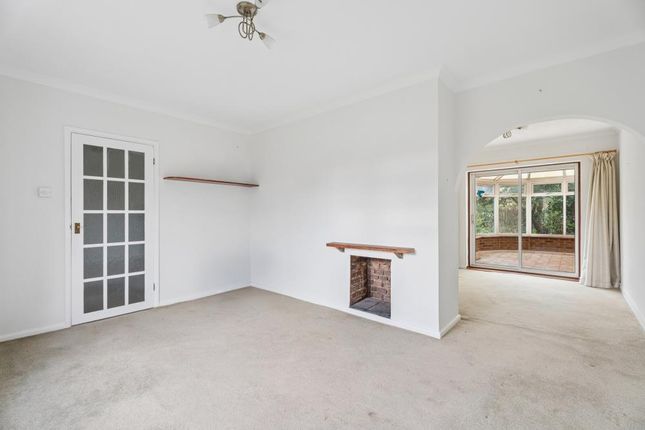 4, Whitfield Way, Rickmansworth photo 4