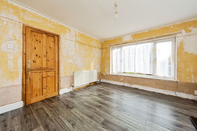Twickenham Drive, WIRRAL photo 4