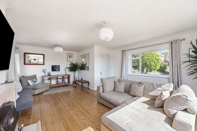 17 Maines Farm Road, Steyning photo 5