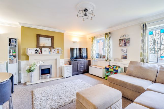 Flat for sale in Benfleet Road, Benfleet