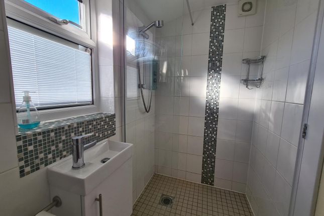 21, Ashley Way, Dawlish photo 4