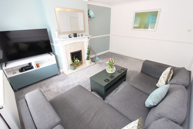 41a, Aboyne Drive, Raynes Park photo 4
