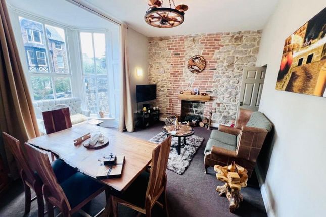 Flat 2, Clarence House, Holme Road, Matlock photo 2