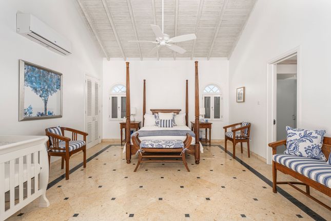 Villa for sale in Holetown, St. James, Barbados