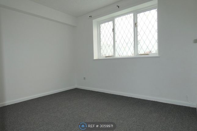 Wordsworth Close, Tipton photo 4