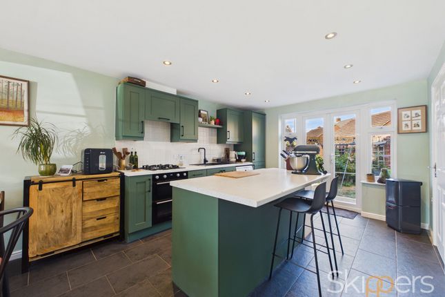 51 Orchid Court, Ashford photo 2