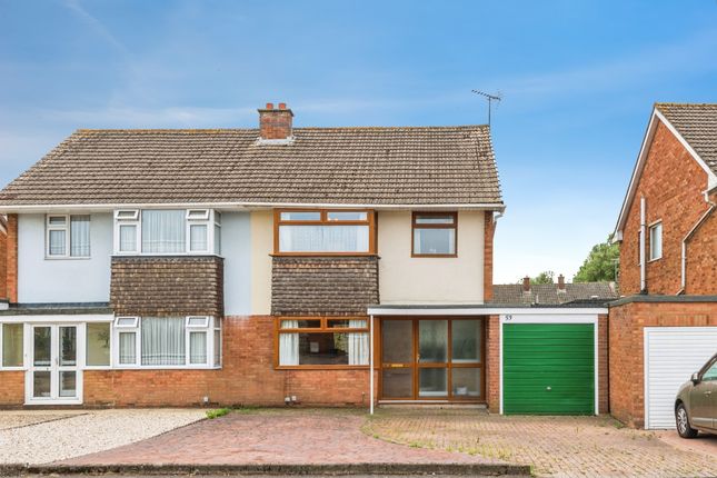 3-bed semi-detached on 53, Weedon Road, Swindon, £250,000