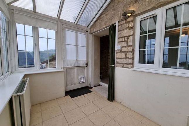 Cottage to rent in Randwick, Stroud