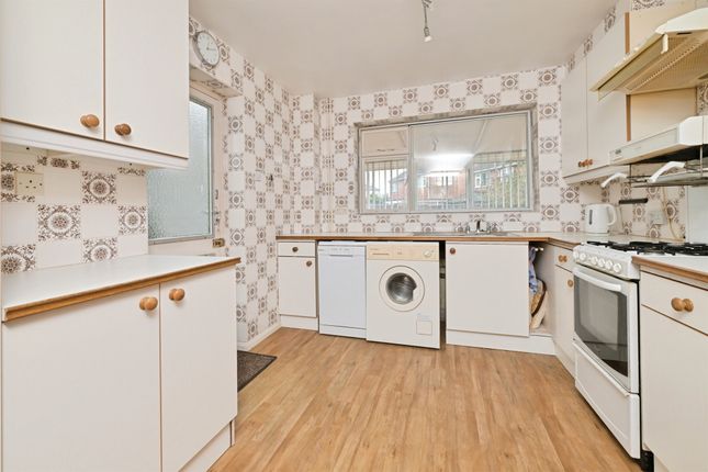 6, Hawthorn Road, Peterborough photo 3