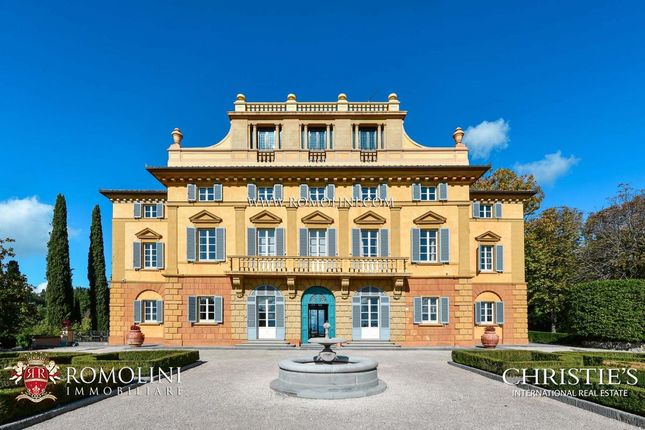 Villa for sale in Sansepolcro, Tuscany, Italy
