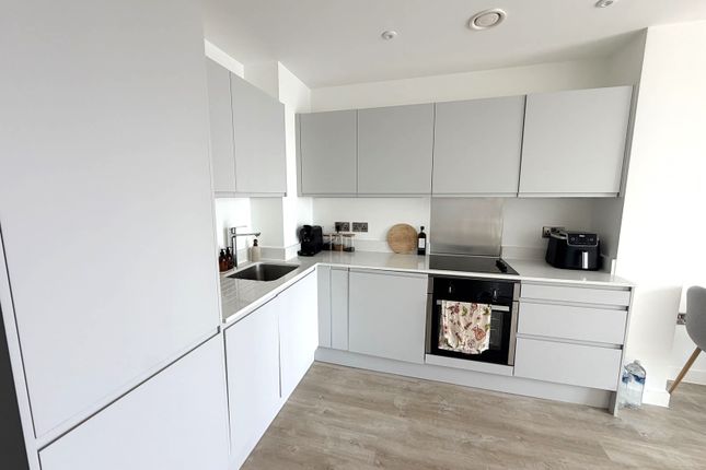 Apartment 1407 Silkbank Wharf, 21 Derwent Street, Salford photo 4