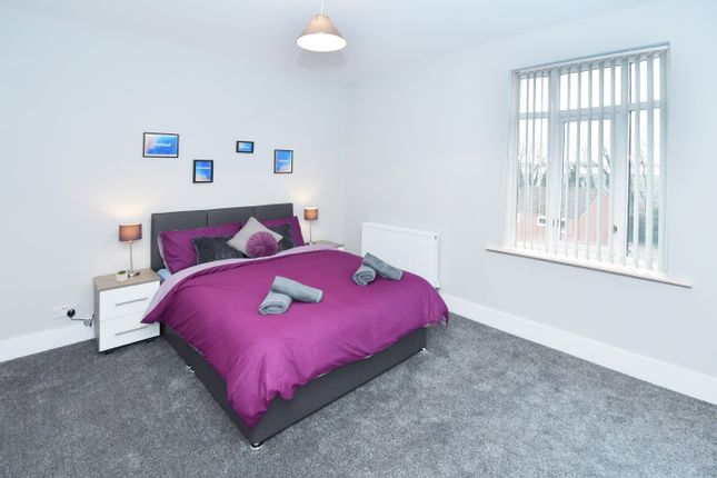 Shared accommodation to rent in London Road, Stoke On Trent