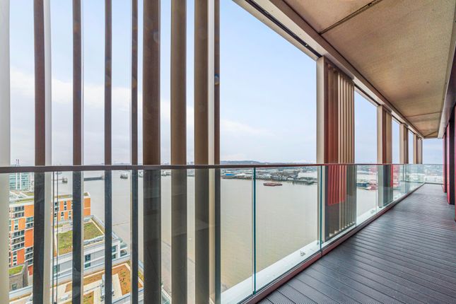 Flat for sale in Marco Polo, Royal Wharf, London