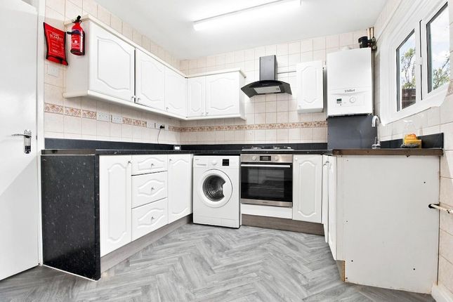 1a, Robinsway, Waltham Abbey photo 3