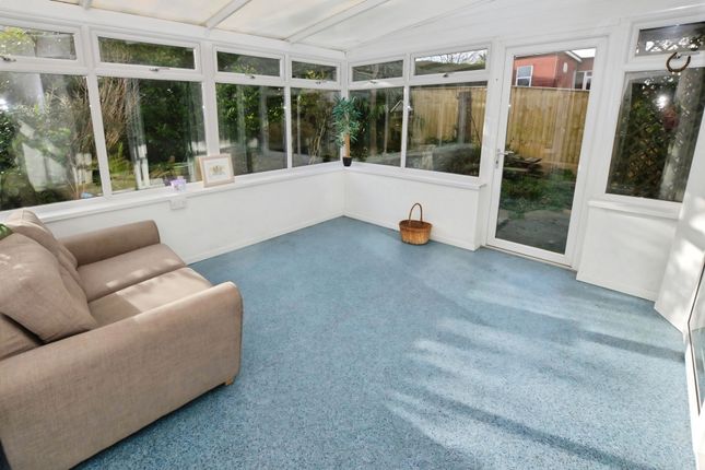 Horse Shoe Lodge, 4, Collaton Road, Torquay photo 4
