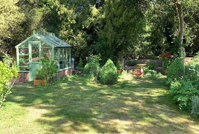 6 Rookery Villas,, Rookery Road, Orpington photo 4