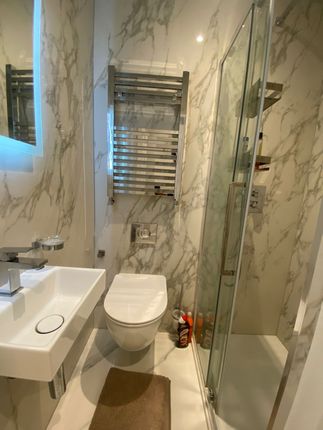 Room 1, Flat 5, 121, Gloucester Place, London photo 4