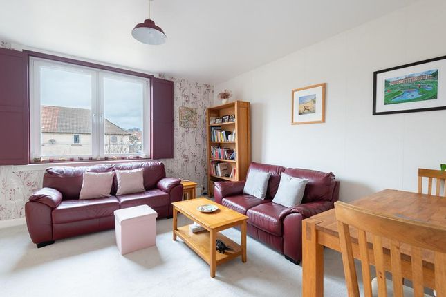 32, Letham Terrace, Leven photo 4