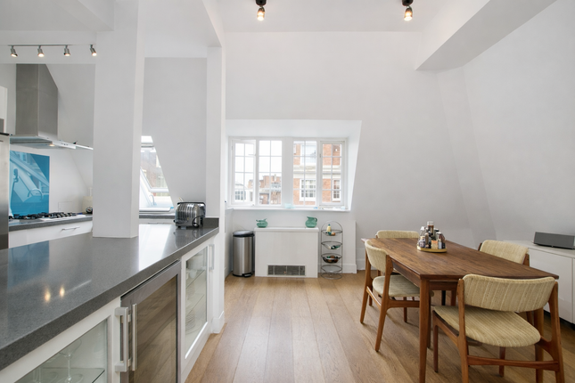 Wythburn Court, Seymour Place, London photo 3