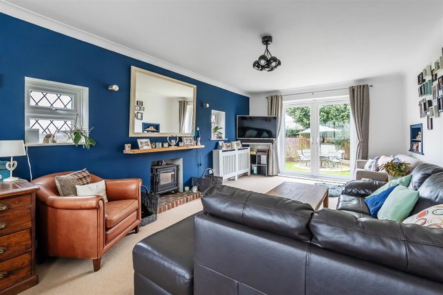 33, Glebe Road, Ashtead photo 3