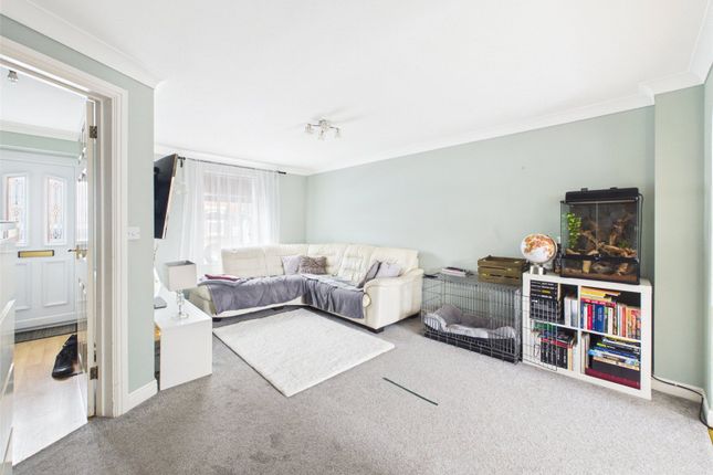 21, Sweetgrass Road, Weston-Super-Mare photo 3