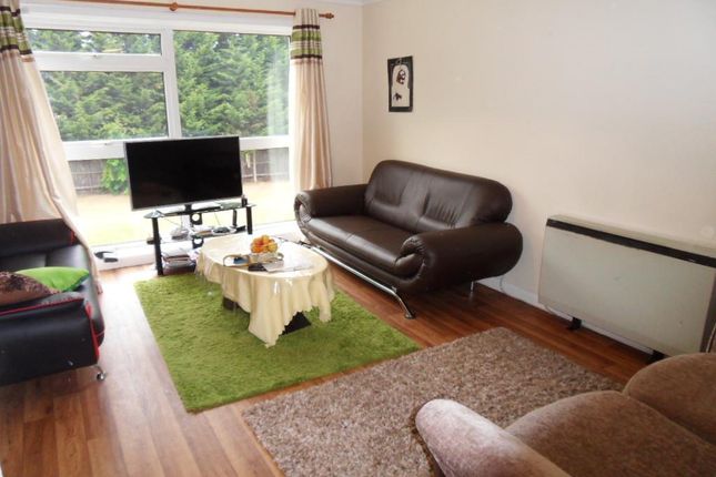 Thumbnail Flat to rent in Spencer Road, Osterley, Isleworth