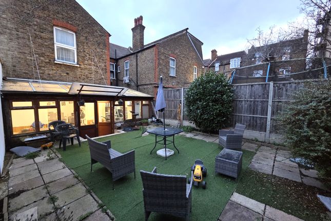 5, Spring Hill, London photo 2