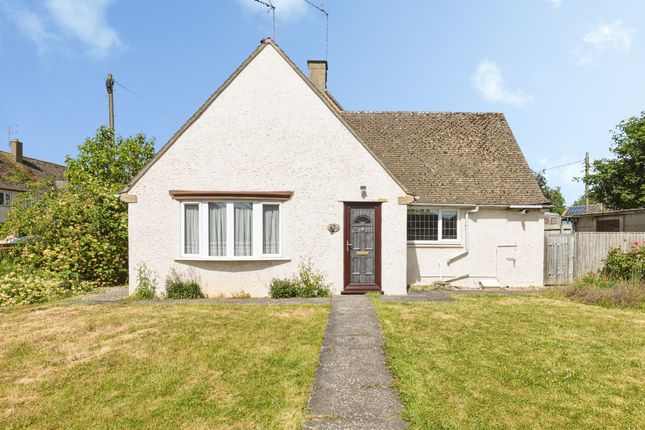 3-bed house on 35, Bull Baulk, Banbury, £300,000