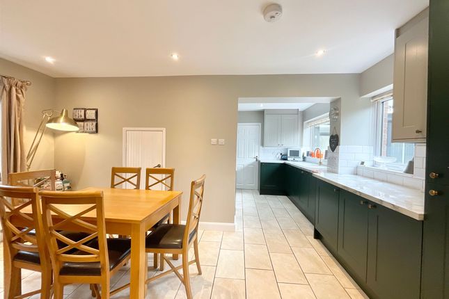 12 Sperry Close, Stoke-On-Trent photo 3
