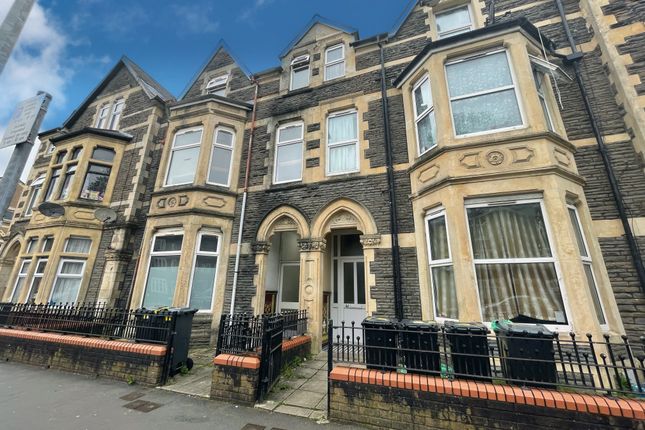 Flat to rent in Neville Street, Cardiff
