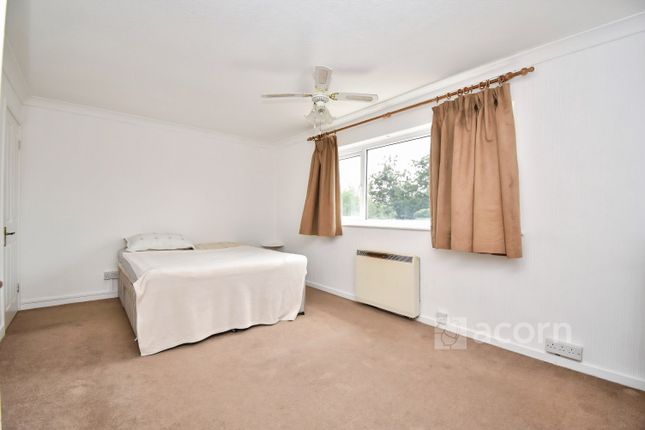 12, Nuxley Road, Belvedere photo 3