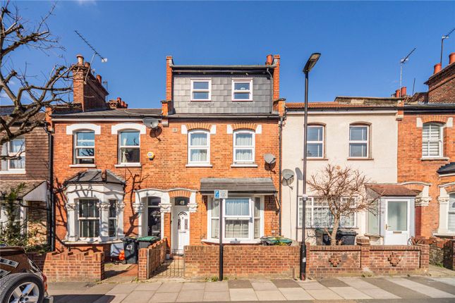 Thumbnail Terraced house for sale in Ferndale Road, London
